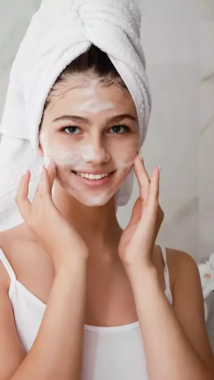 8 Skincare Tips to Follow Before Going to Bed